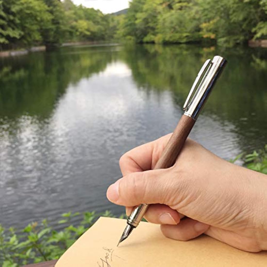 LACHIEVA Luxury Walnut Wood Fountain Pen with German Fine Nib