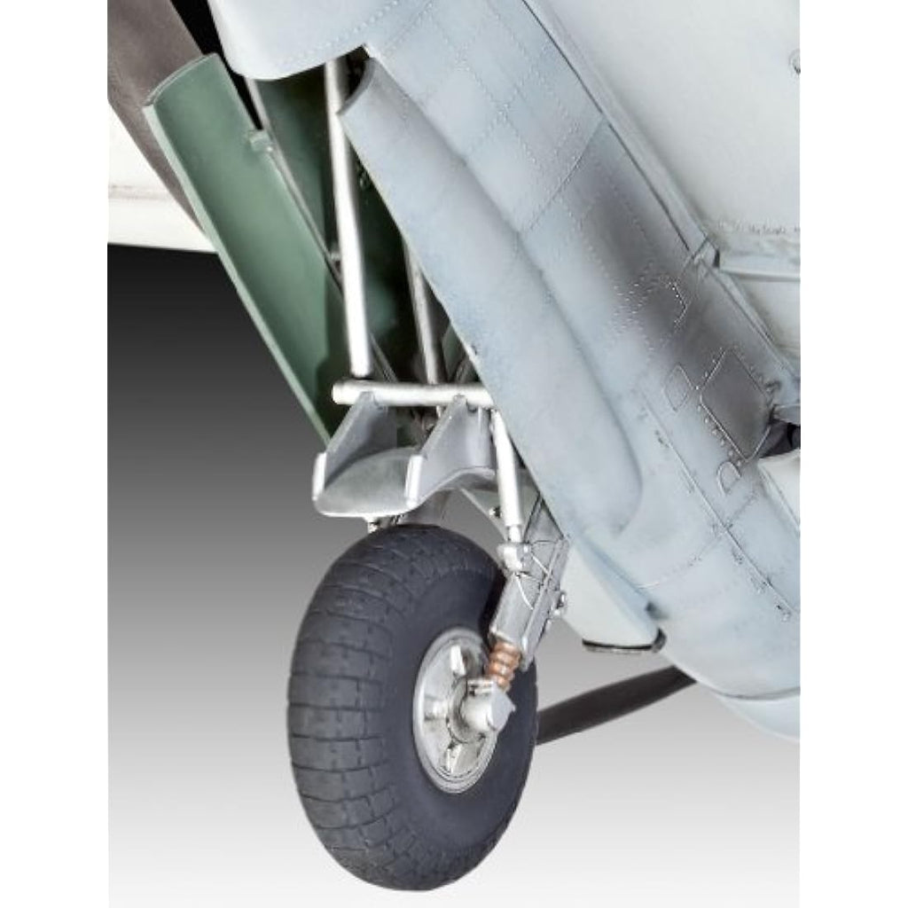 Revell De Havilland Mosquito MK.IV 1:32 Scale Plastic Model Kit
