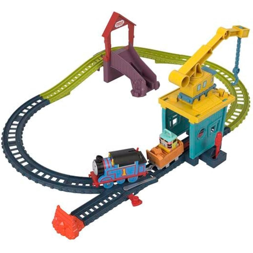 Thomas & Friends Motorized Train Set | Carly & Sandy 18-Piece Playset