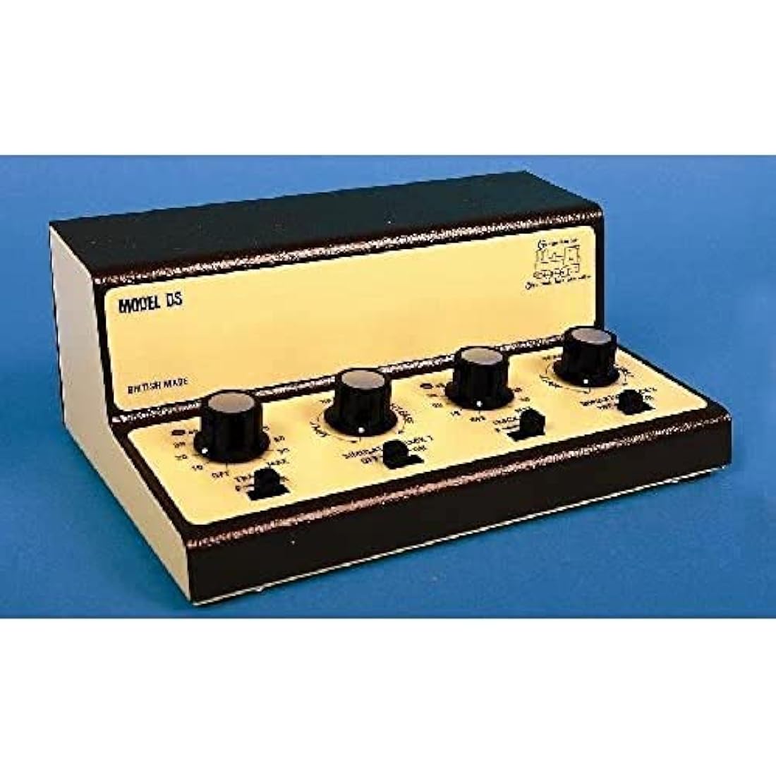 Gaugemaster GMC-DS Twin Track Model Railway Controller with Simulation