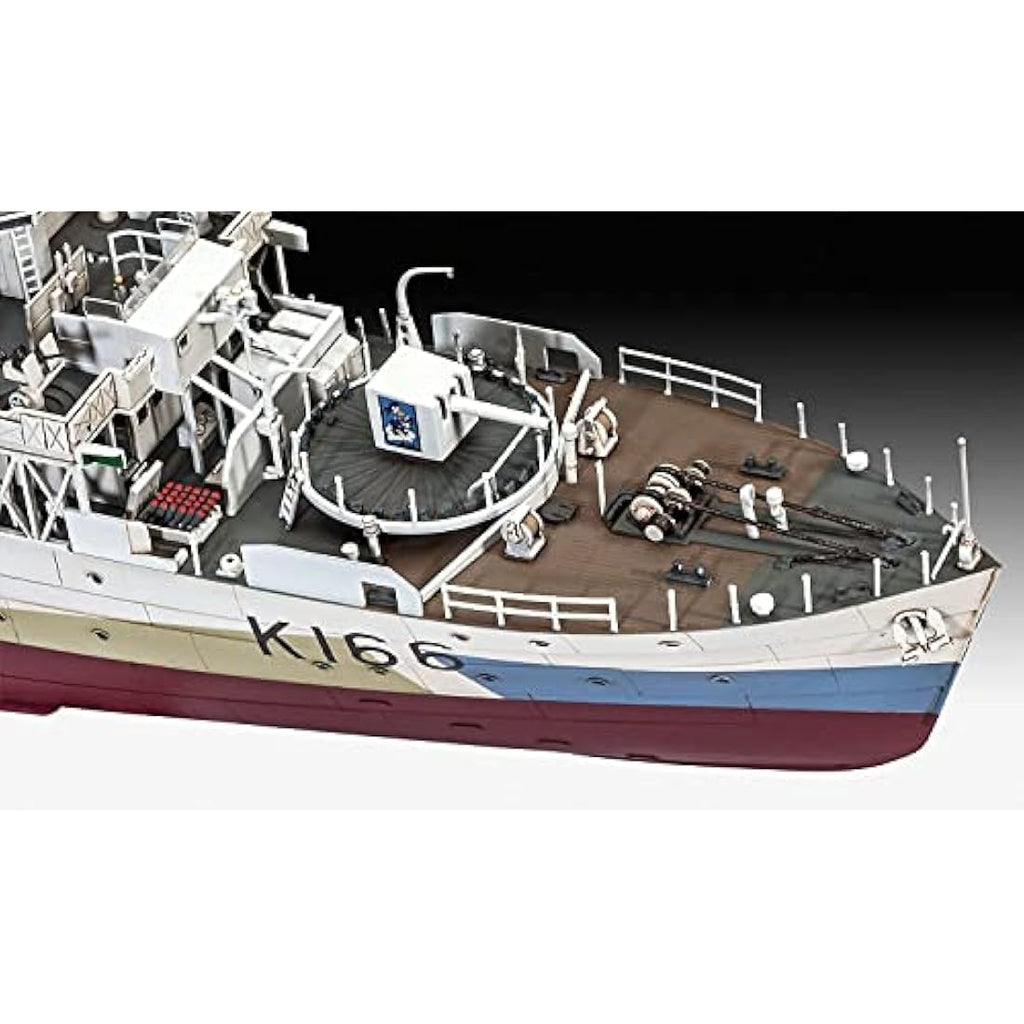 Revell HMCS Snowberry Flower Class Corvette 1:144 Scale Model Kit