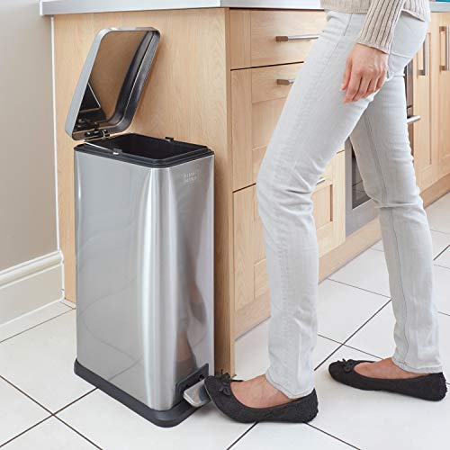 BLACK+DECKER 20L Slimline Pedal Bin – Soft Close Stainless Steel