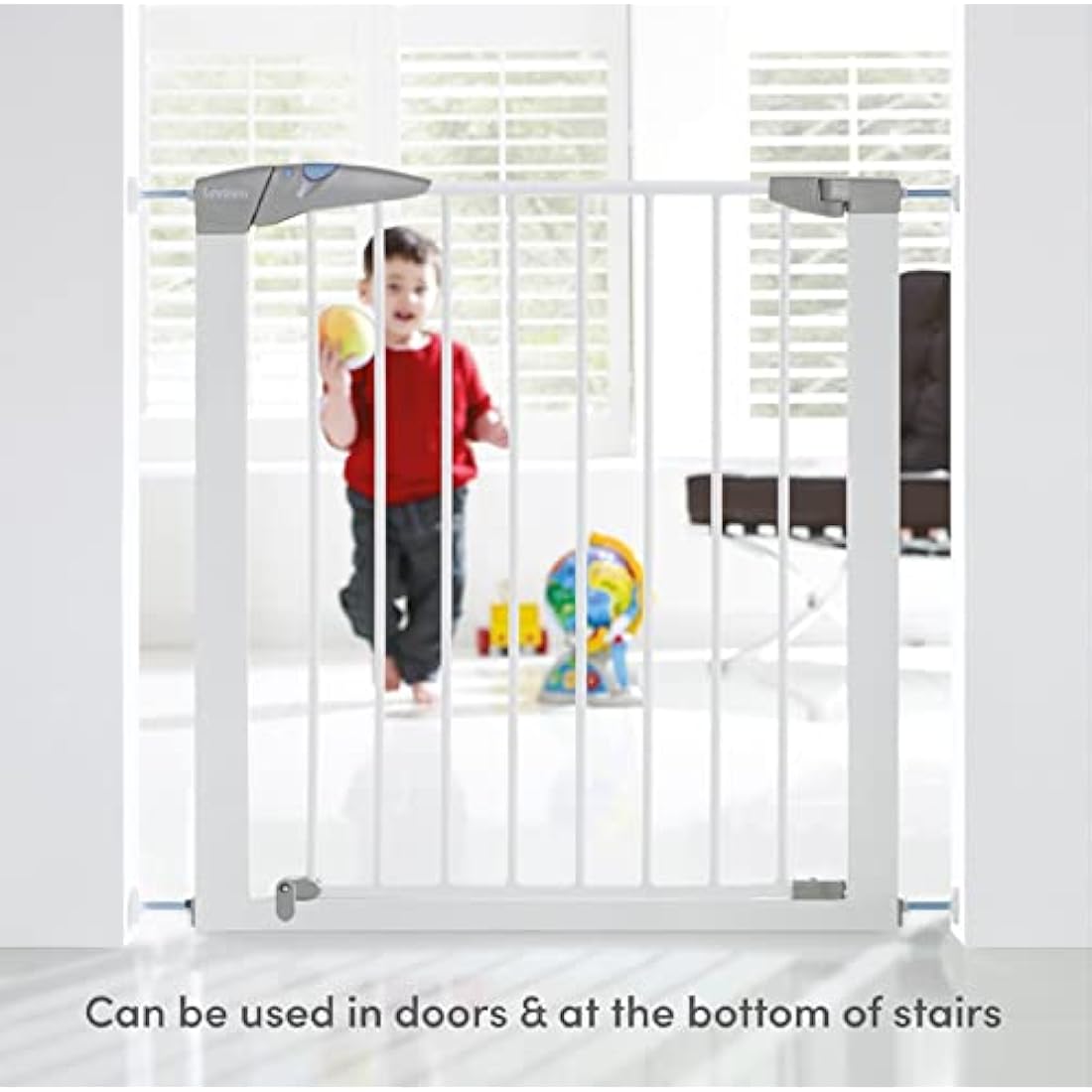 Munchkin Sure Shut Axis Baby Gate | Pressure Fit Stair Gate, 76-82cm
