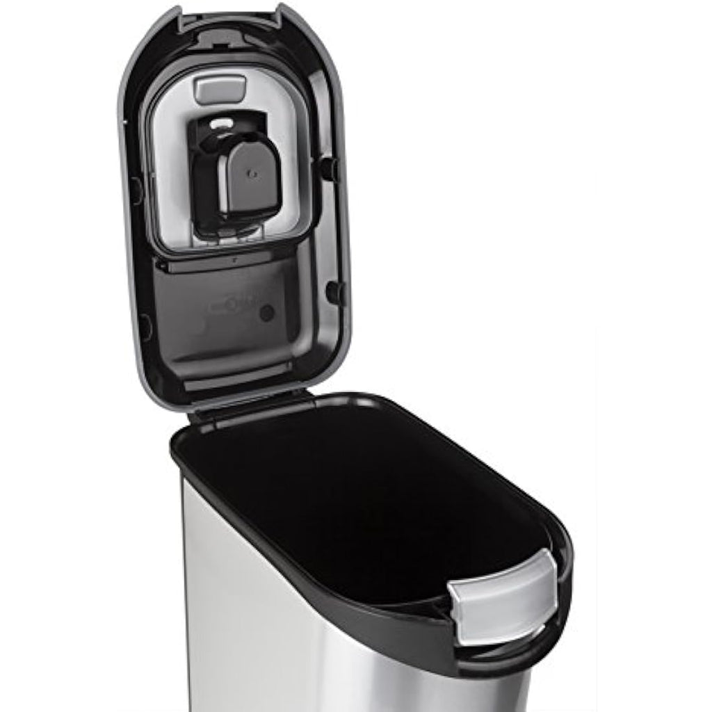 Curver Pet Dry Food Container – 35 Litre Airtight Storage Bin