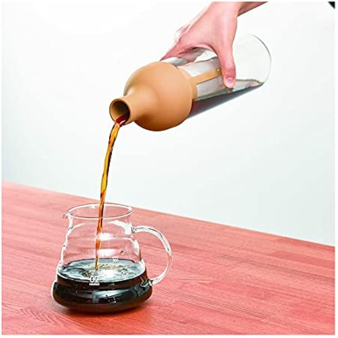 Hario Cold Brew Filter-In Coffee Bottle - 750ml Glass Maker, Mocca