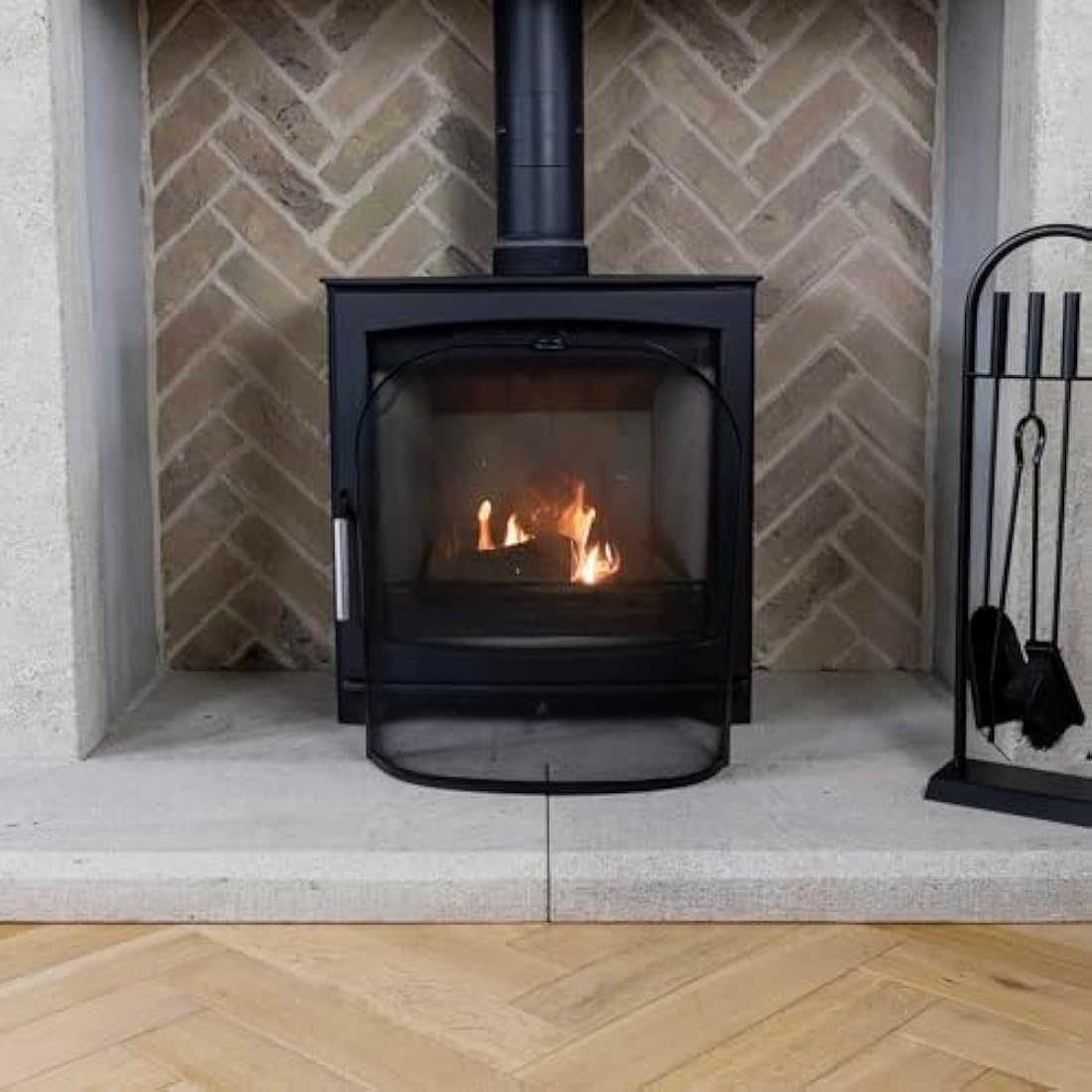 Jolof Store Black Cairngorn Spark Guard | Metal Fireplace Screen