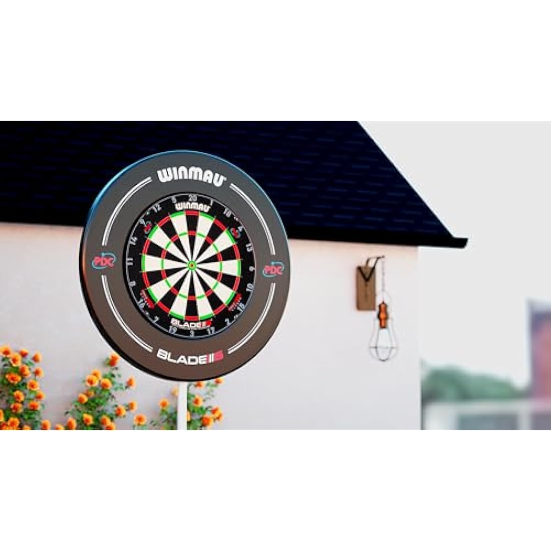 Winmau Xtreme 2.0 Dartboard Stand – Portable Tripod Mounting System