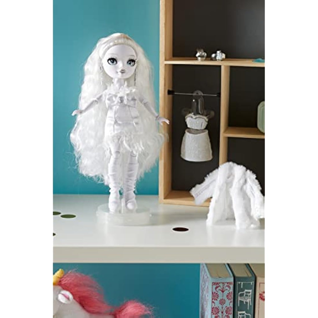 Rainbow High Shadow High Natasha Zima Greyscale Fashion Doll with Outfits