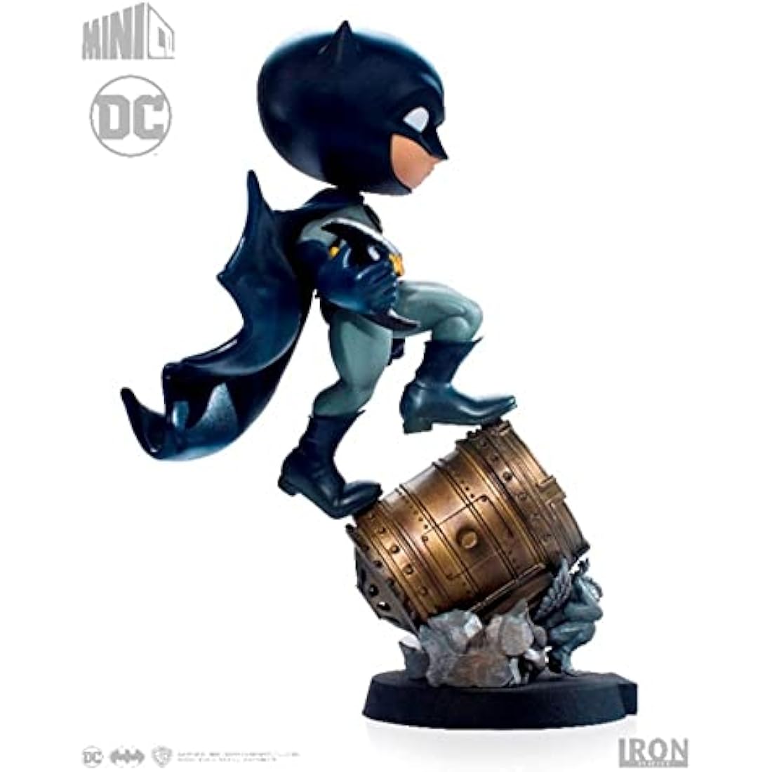 Iron Studios Batman Comics Deluxe MiniCo PVC Figure - 7.4 Inch Statue