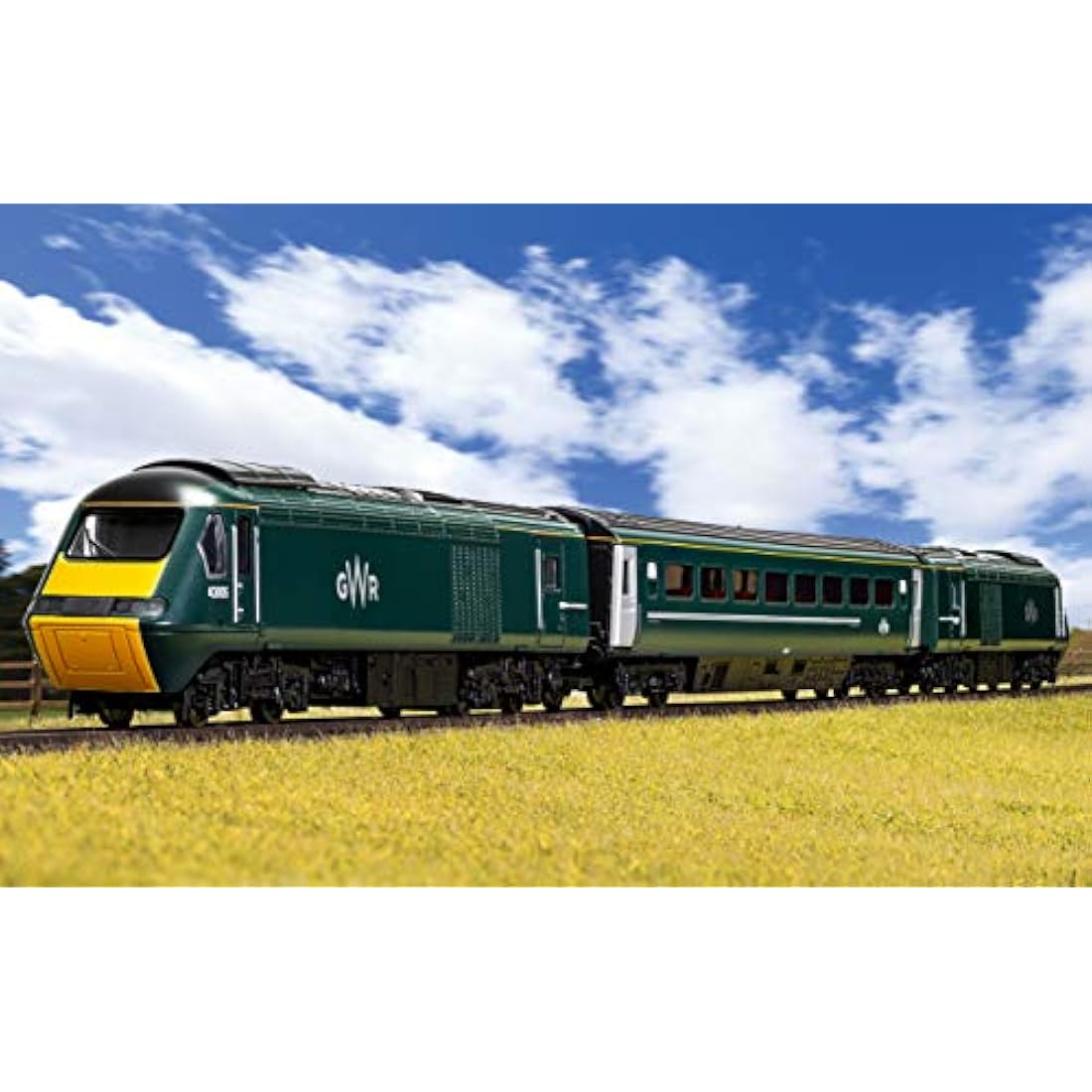 Hornby R1230M GWR High Speed Train Set | OO Gauge Starter Model Kit