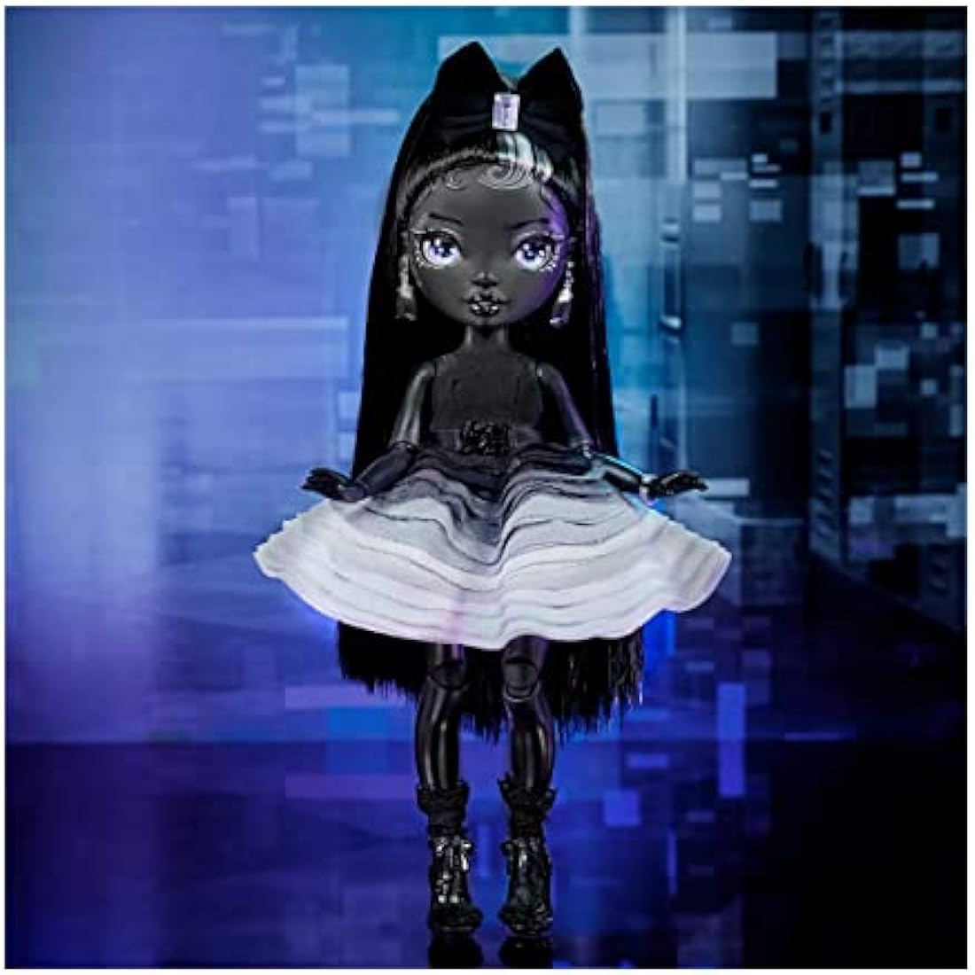 Shadow High Shanelle Onyx Fashion Doll – Greyscale Collectible