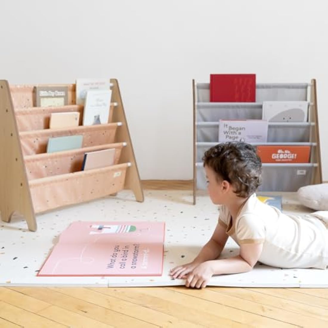 3 Sprouts Kids Bookshelf – 4-Tier Recycled Fabric Sling Book Rack, Terrazzo