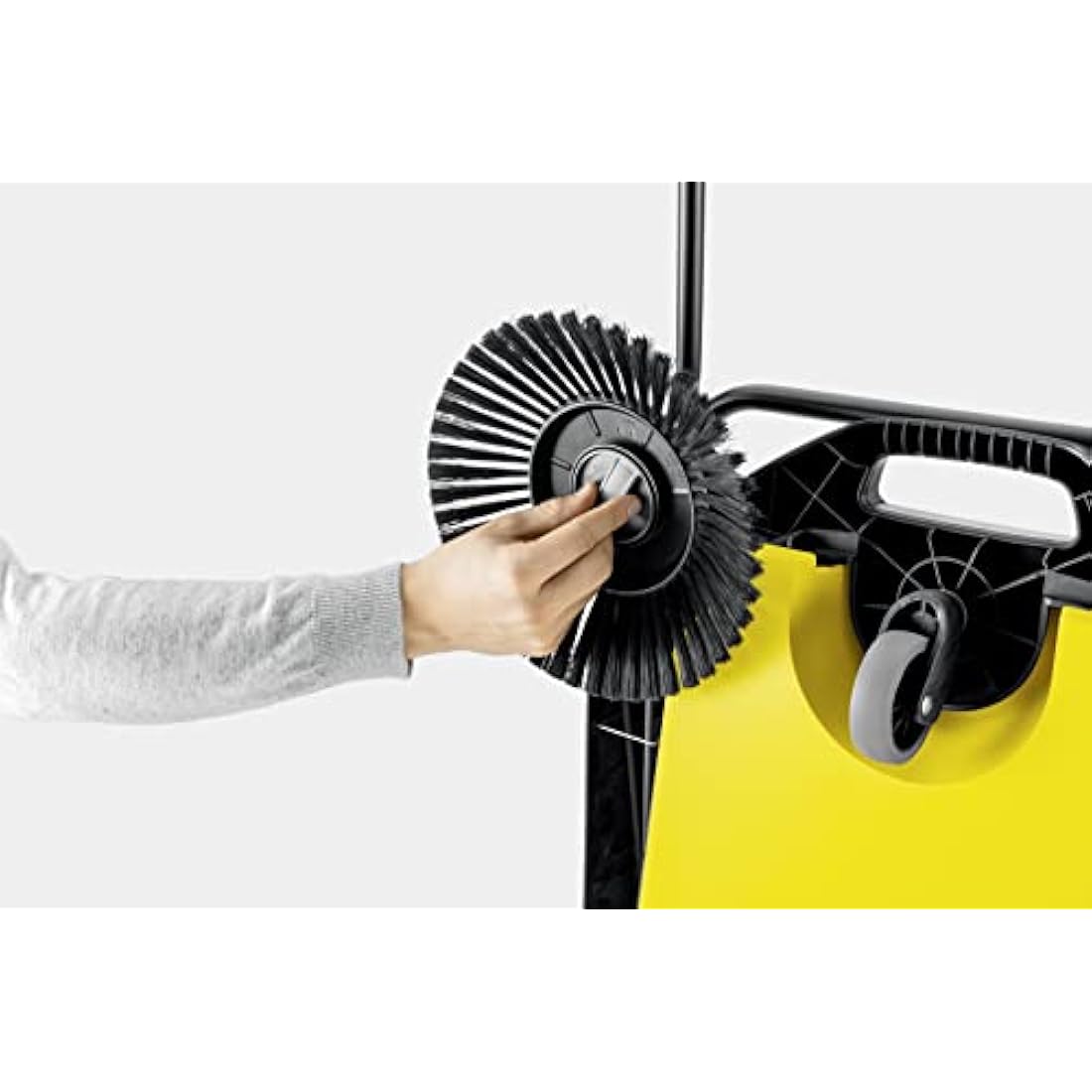 Karcher S 4 Twin Push Sweeper – 20L Capacity Outdoor Cleaning Tool