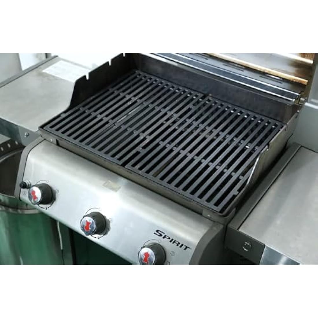 GFTIME Cast Iron Grill Grates for Weber Spirit 300 Series, 44.5 x 30.3cm