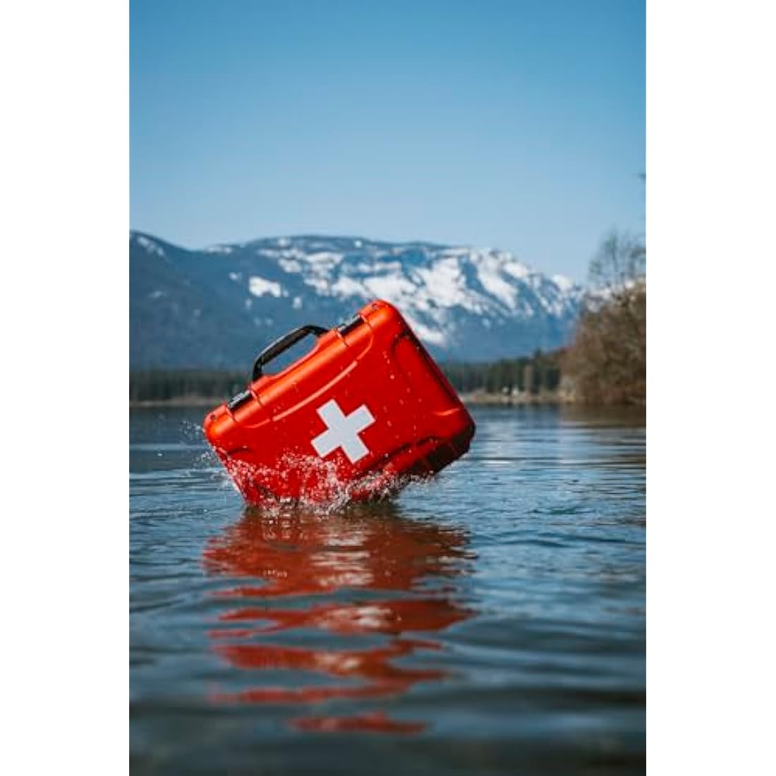 Nanuk 903 First Aid Case – Waterproof IP67 Impact Resistant Red