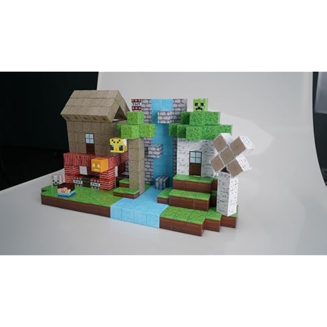 100PCS Magnetic Building Blocks – STEM Montessori Sensory Toys