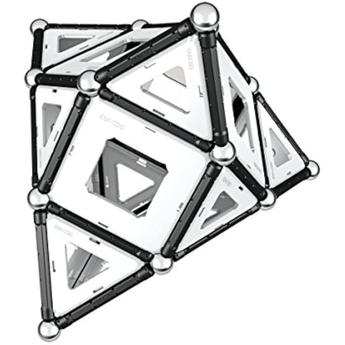 Geomag Magnetic Construction Set – Black and White Panels, 104 Pieces