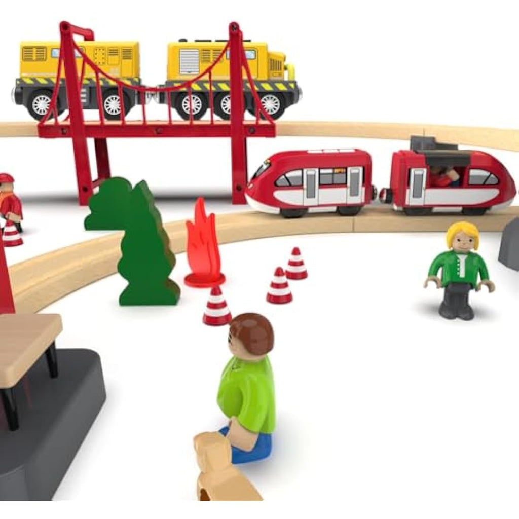 Motorized Battery Operated Train for Wooden Tracks – Magnetic