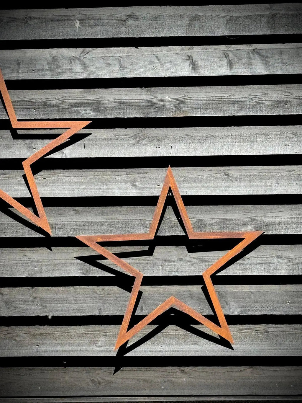Rustic Warehouse Norfolk Large Rusty Metal Barn Stars - Set of 3