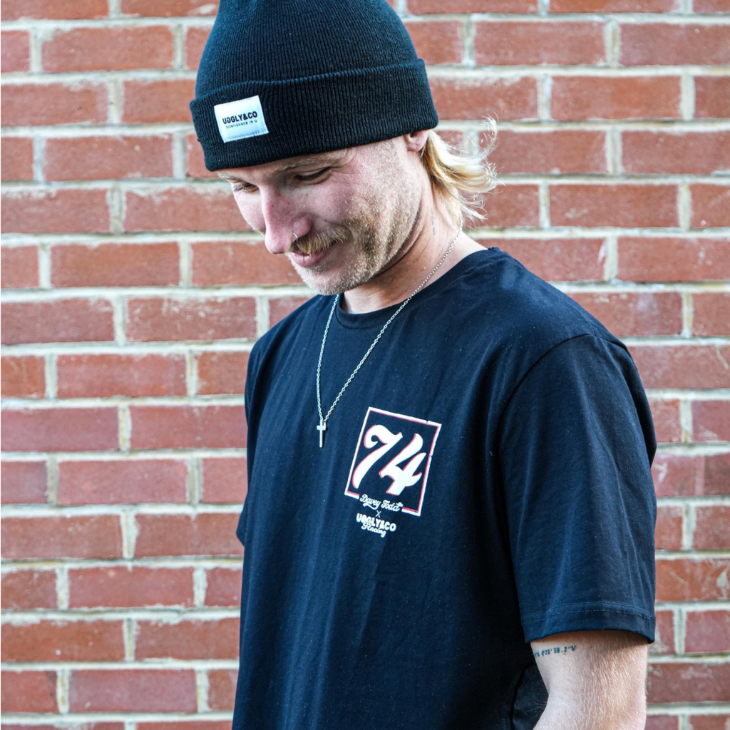 Davey Todd 74 Isle of Man TT Racing Tee – Uggly and Co Black Cotton