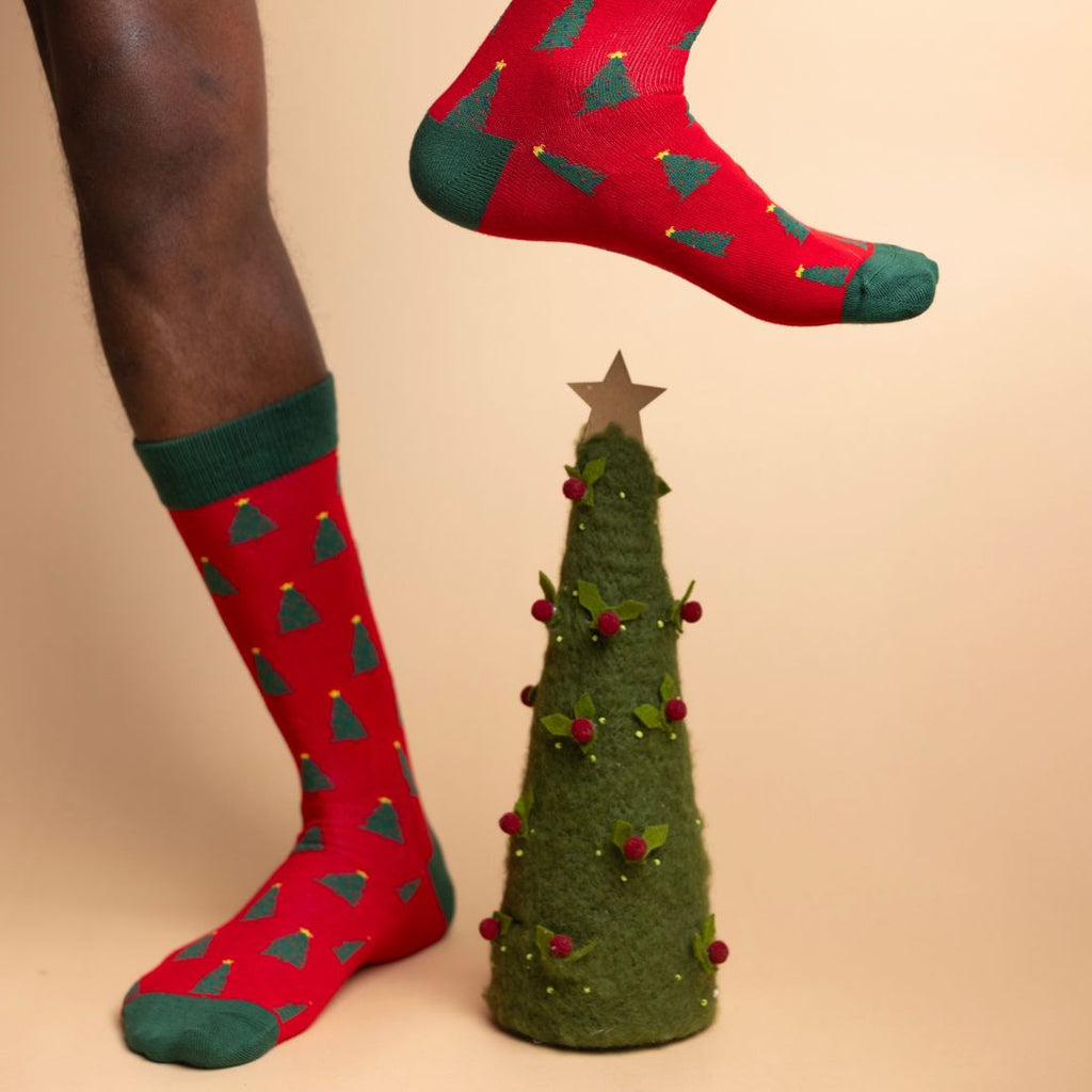 Swole Panda Christmas Tree Bamboo Socks – Festive Holiday Footwear