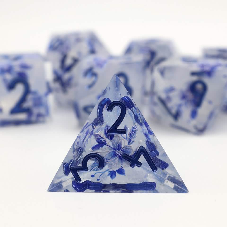 Snowflower | Sharp Edge Dice | Resin | 7 Piece Set