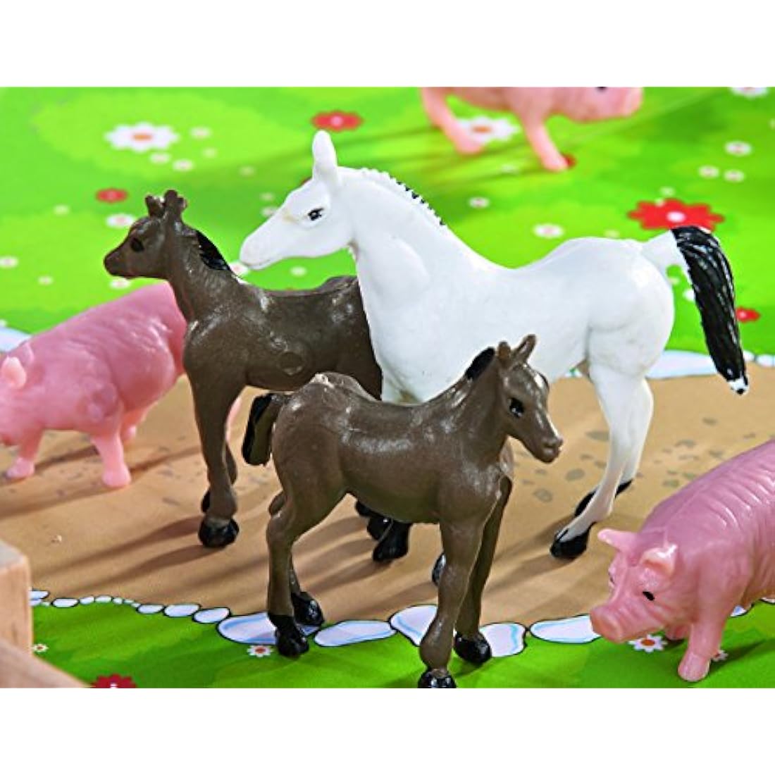Eichhorn Wooden Farm Toy Set – 21-Piece Educational Playset with Figures