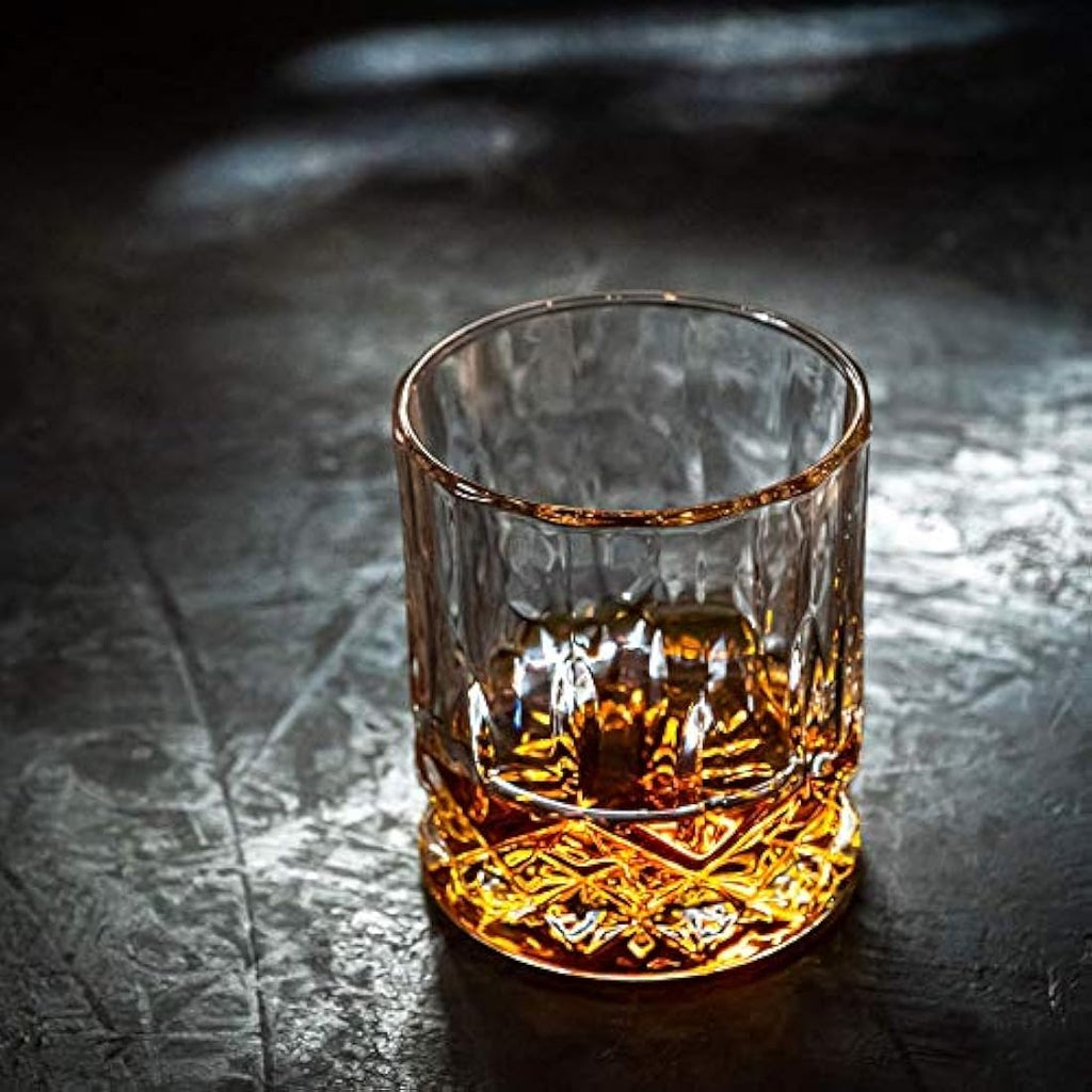 ROCKS Whiskey Chilling Stones Gift Set | 6 Granite Rocks & 2 Crystal Glasses