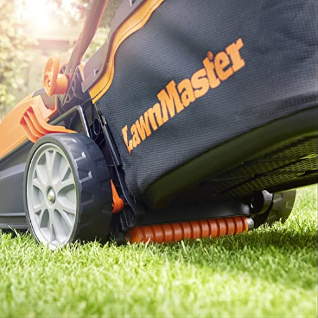 LawnMaster 1400W Electric Lawn Mower – 34cm Width with Rear Roller