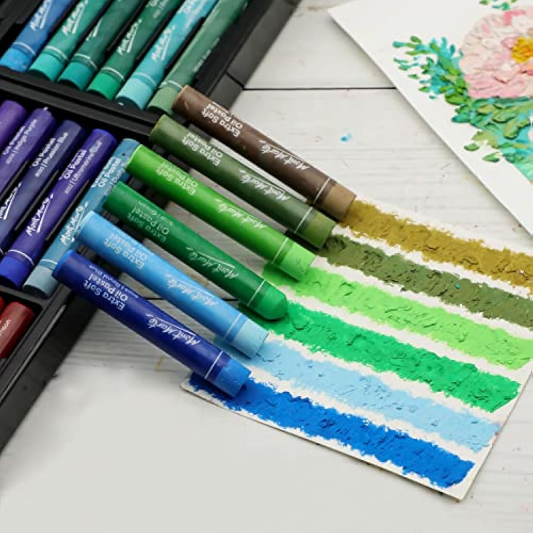 Mont Marte Extra Soft Oil Pastels - 52 Vibrant Colors for Blending & Art