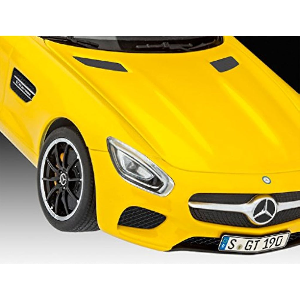 Revell Mercedes-AMG GT 1:24 Scale Plastic Model Kit – 93 Pieces