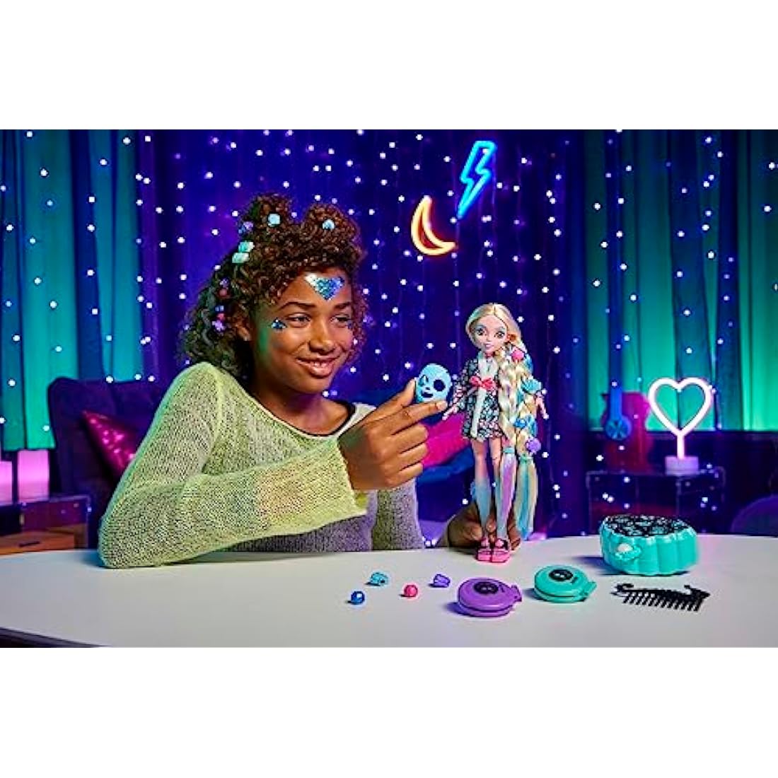 Monster High Lagoona Blue Spa Day Doll Set with Hair Chalk & Accessories