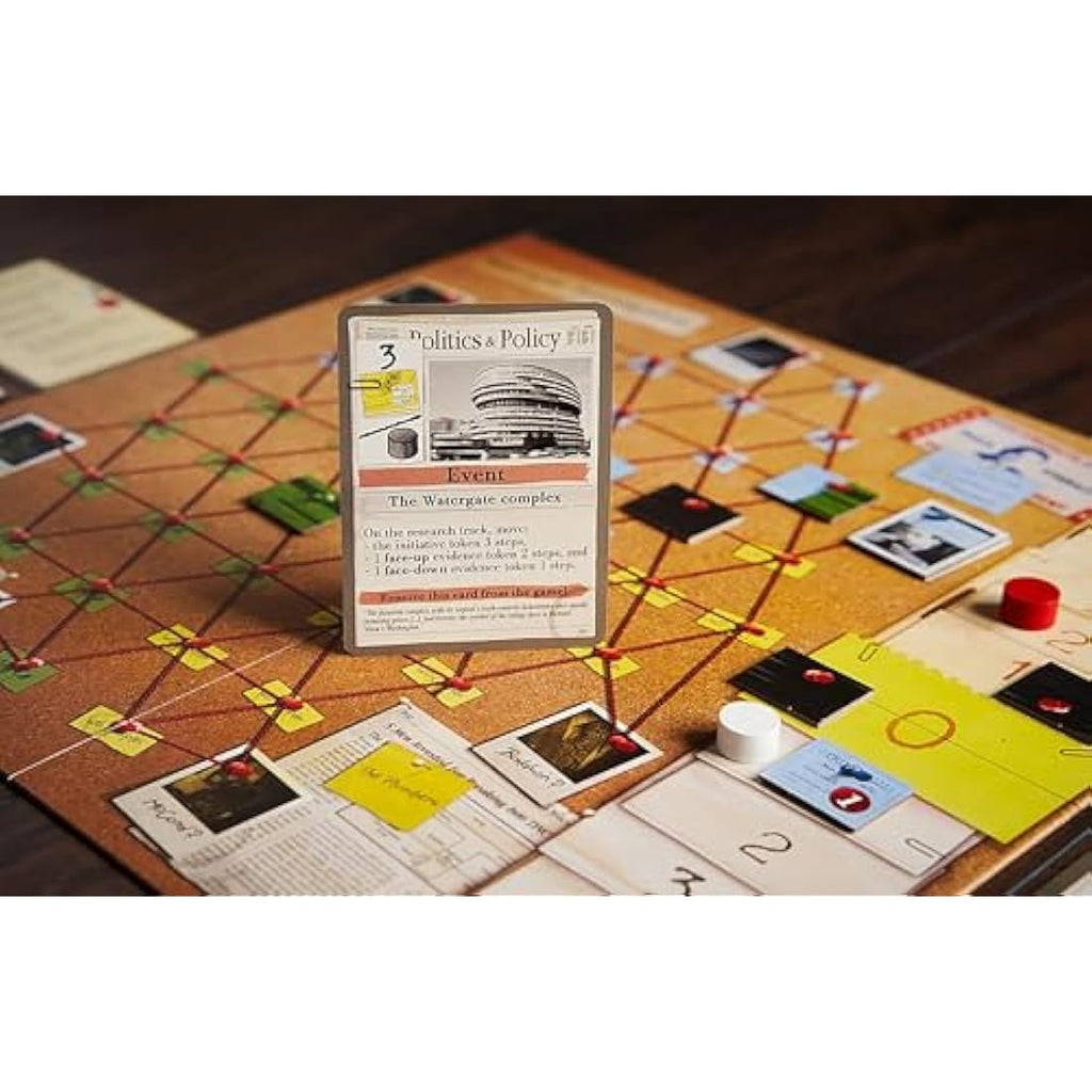 Watergate Board Game by Capstone Games – 2-Player Strategy Card Game