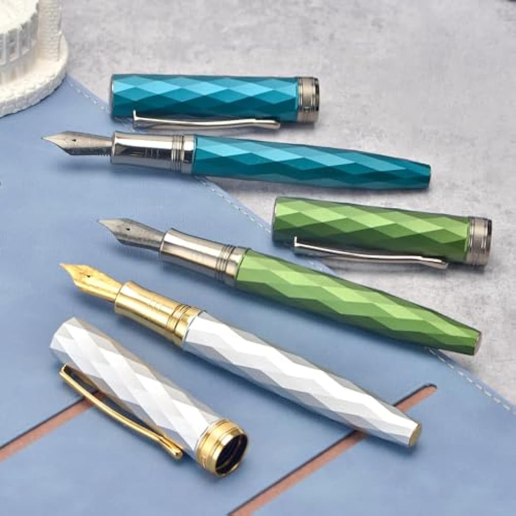 Hongdian N11 Fountain Pen – Grass Green Lozenge Design Fine Soft Nib
