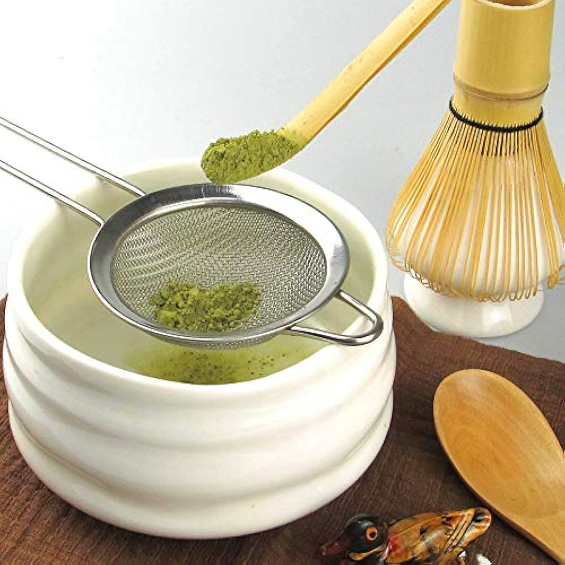 Artcome White Matcha Ceremony Kit – Bamboo Whisk and Ceramic Bowl Set