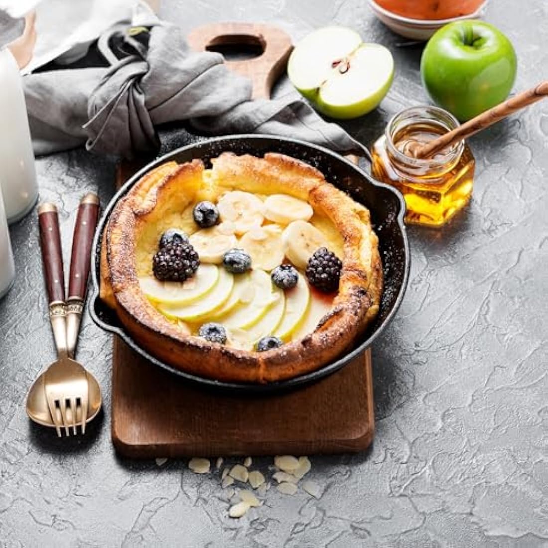 Overmont Pre-Seasoned Cast Iron Skillet Set - 3-Piece Frying Pans