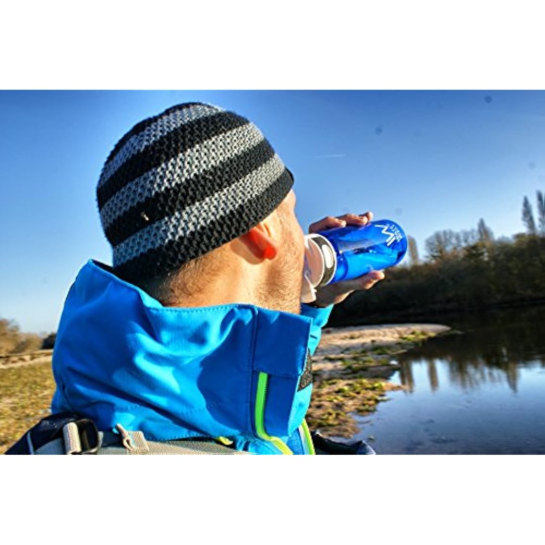 WaterWell 700ml Water Filter Bottle – BPA-Free Tritan for Hiking & Travel