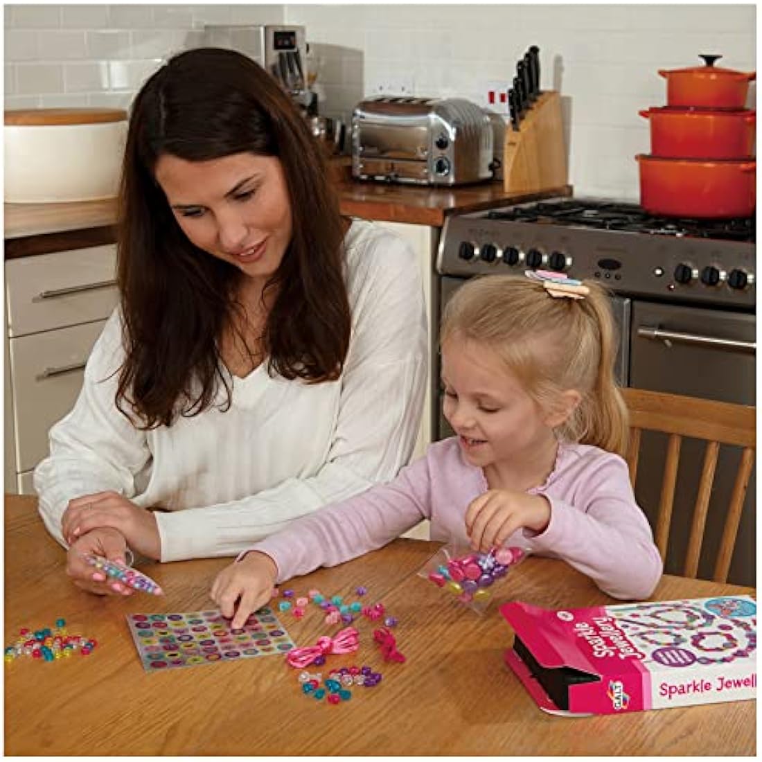 Galt Sparkle Jewellery Kit – Kids Necklace and Bracelet Making Set