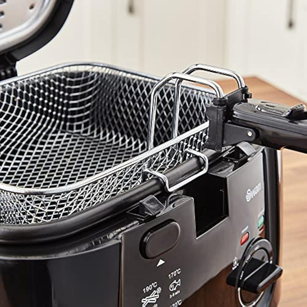 Swan 2.5L Deep Fat Fryer – 1800W Electric Kitchen Fryer with Window, Black