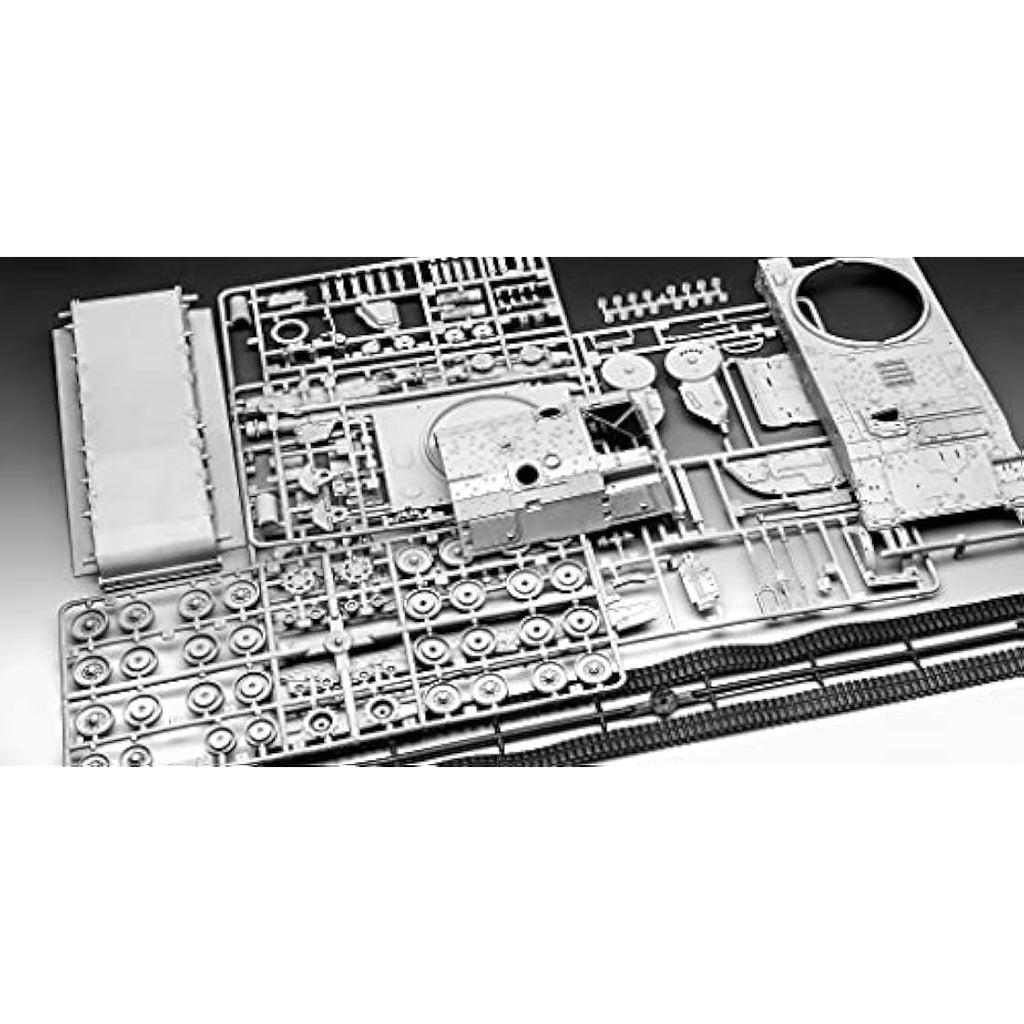 Revell Panzerhaubitze 2000 1:35 Scale Plastic Military Model Kit