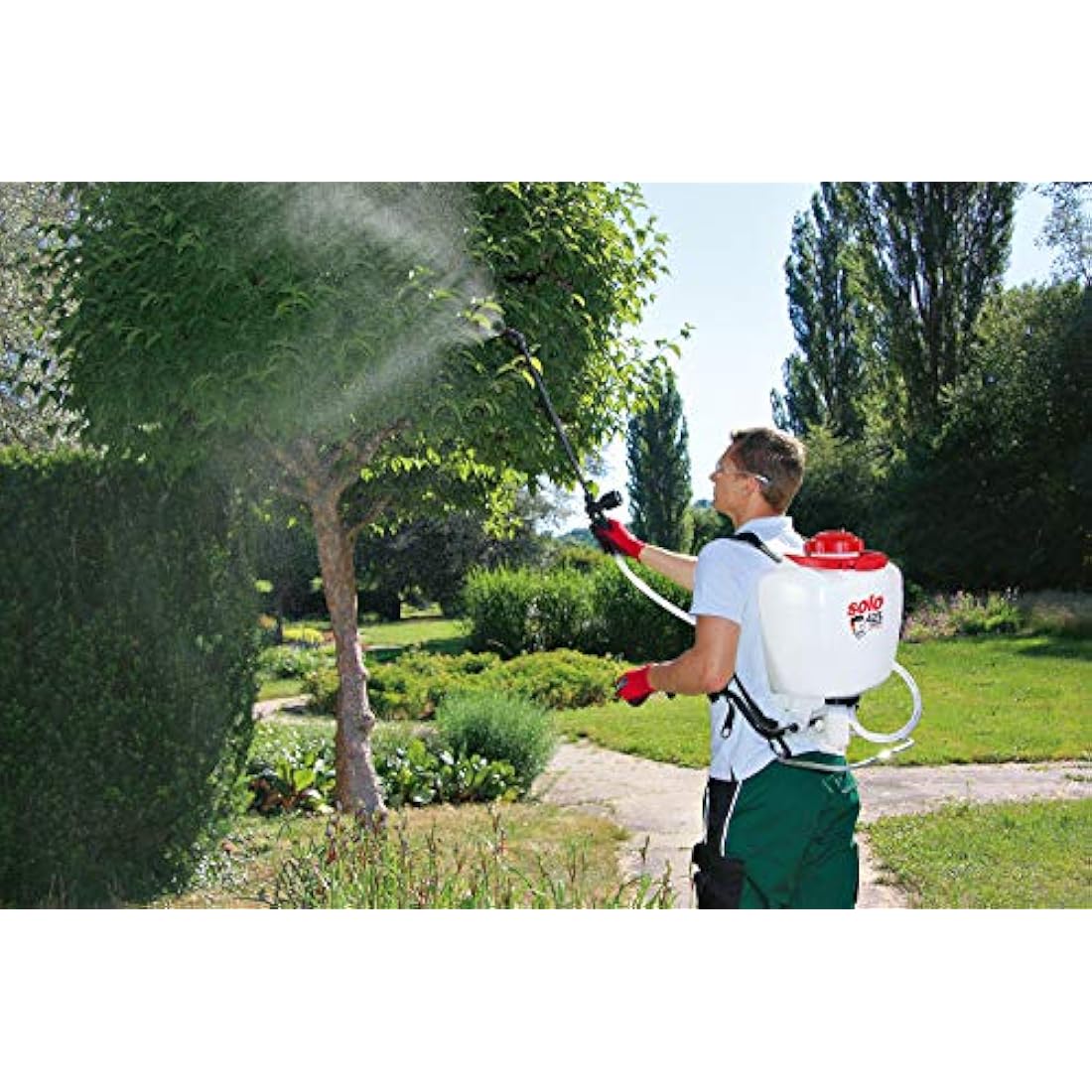 Solo Classic 47521 Backpack Sprayer | 15L Diaphragm Pump - White