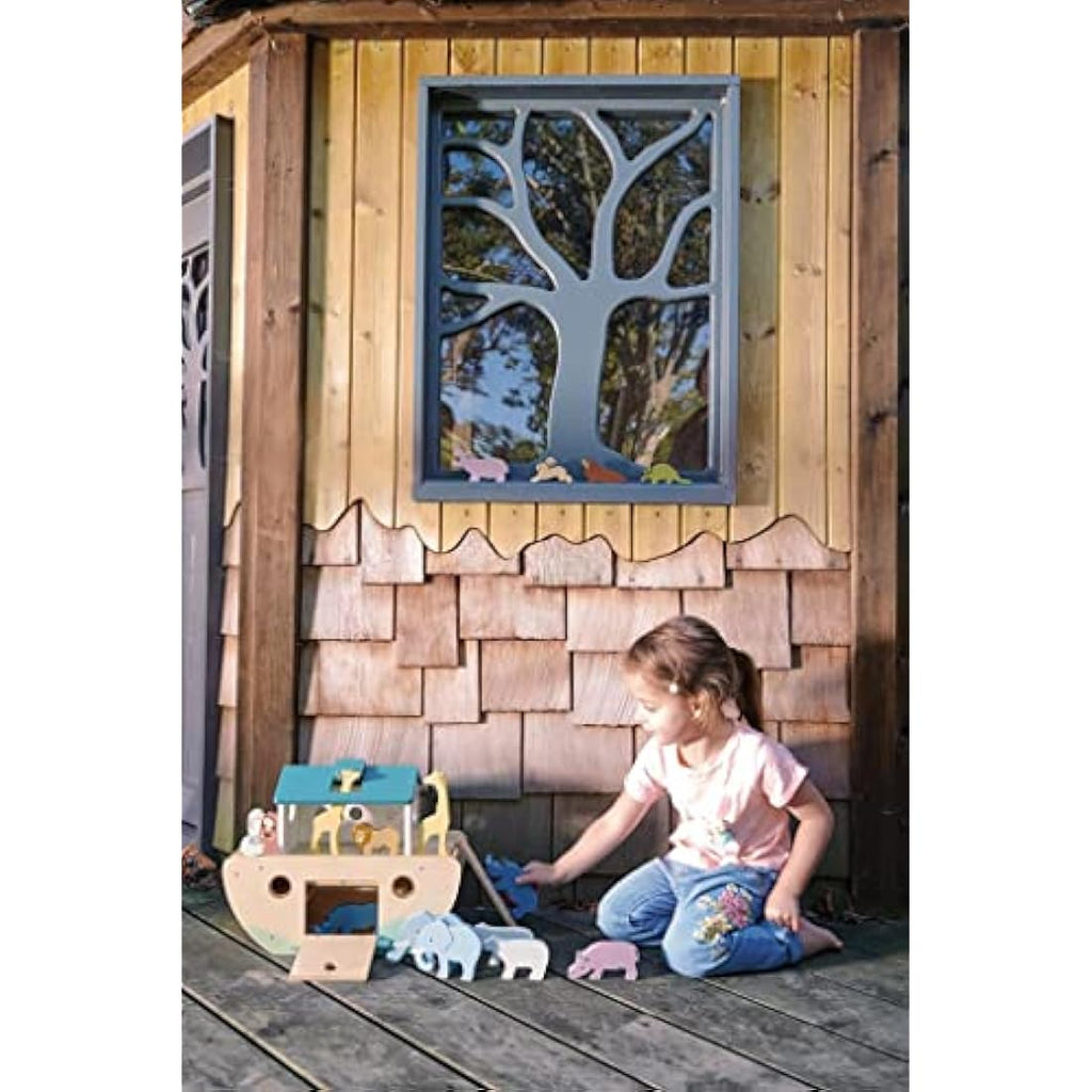 Tender Leaf Toys Noah's Wooden Ark - Large Animal Sorting Playset
