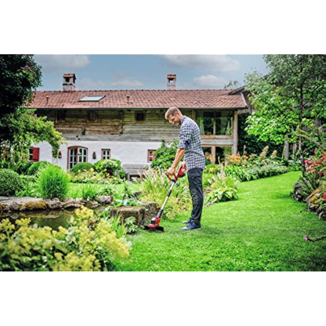 Einhell 18V Cordless Grass Trimmer – 28cm Lawn Edger (GE-CT 18/28 Li Solo)