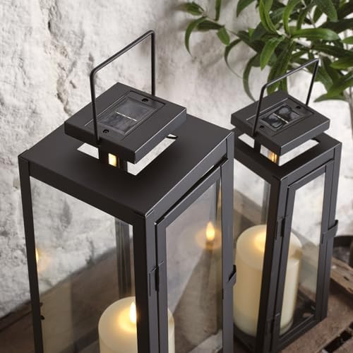 Lights4fun Set of 2 Solar Black Metal LED Candle Lanterns – IP44 Waterproof