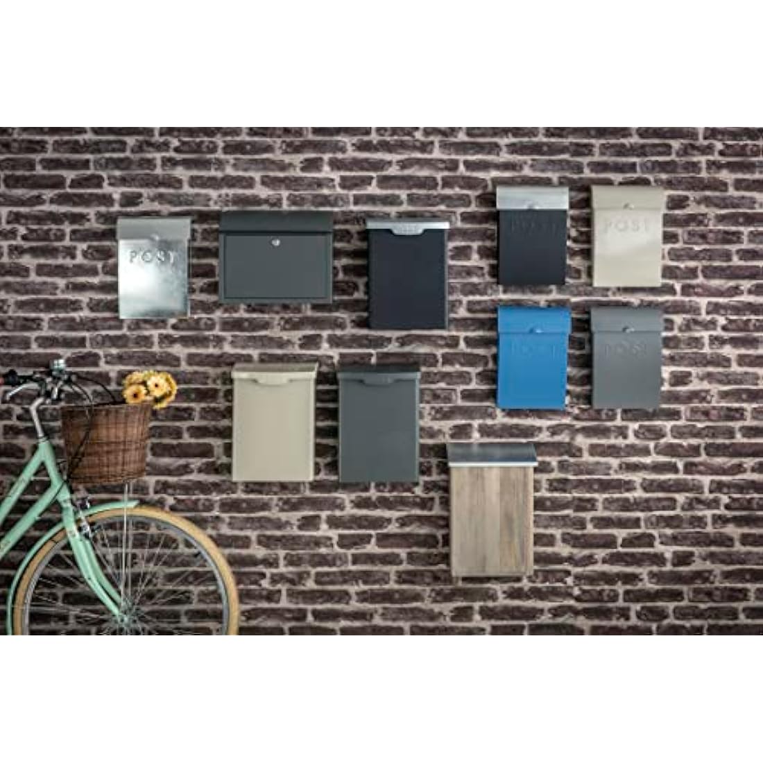 Garden Trading Wall Mounted Post Box – Lockable Steel Letterbox