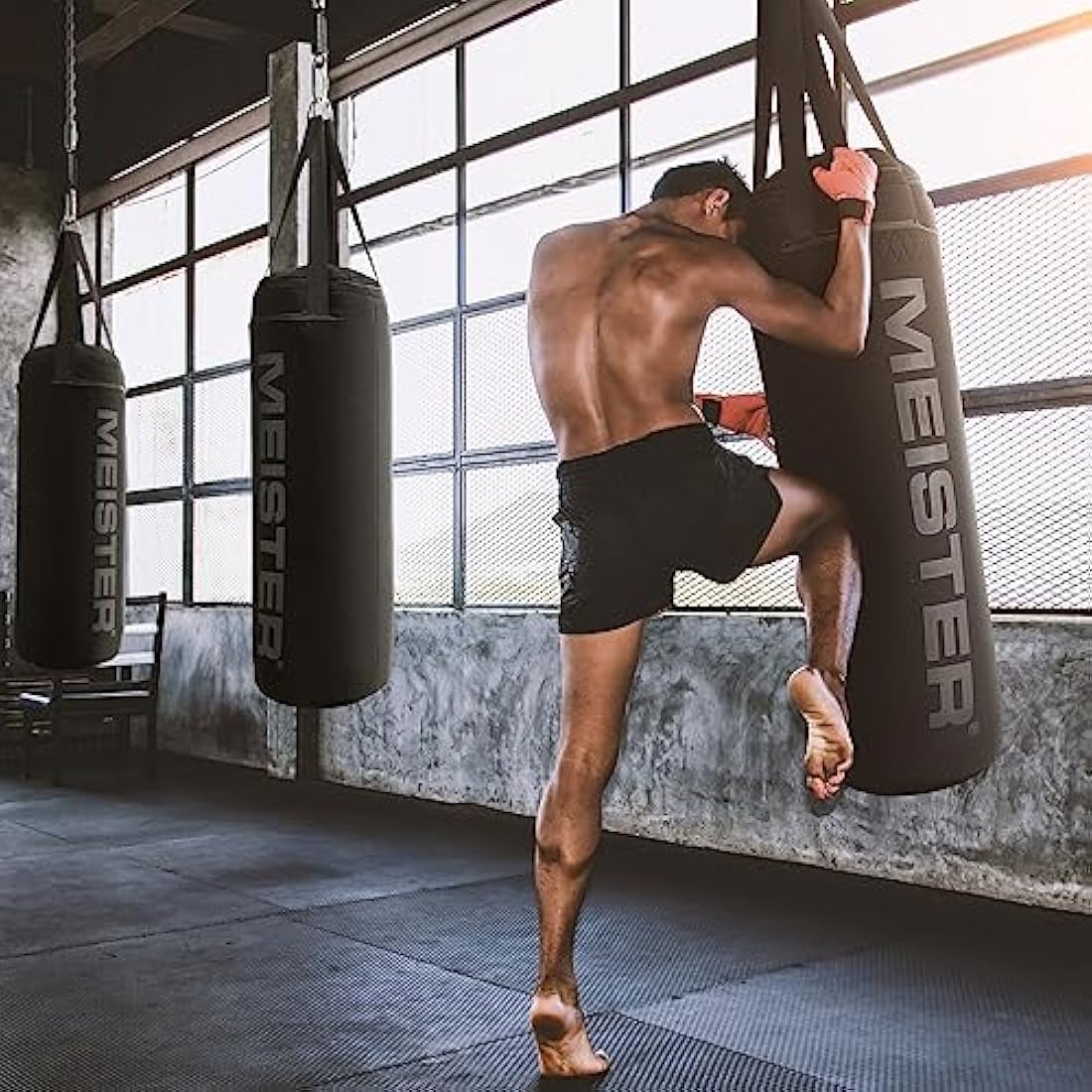 Meister Typhoon Water-Filled Heavy Bag – Neoprene Boxing & MMA Punching Bag