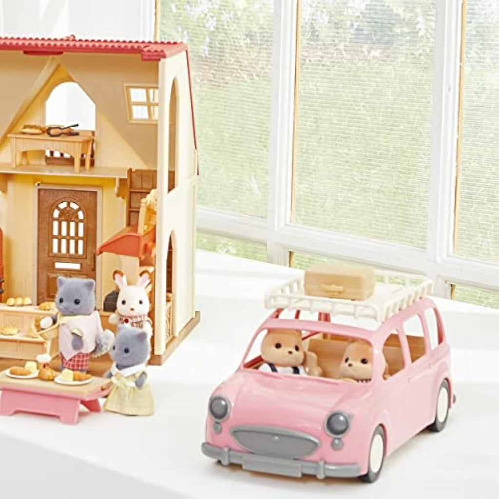 Sylvanian Families Family Picnic Van – Collectible Toy Vehicle Playset