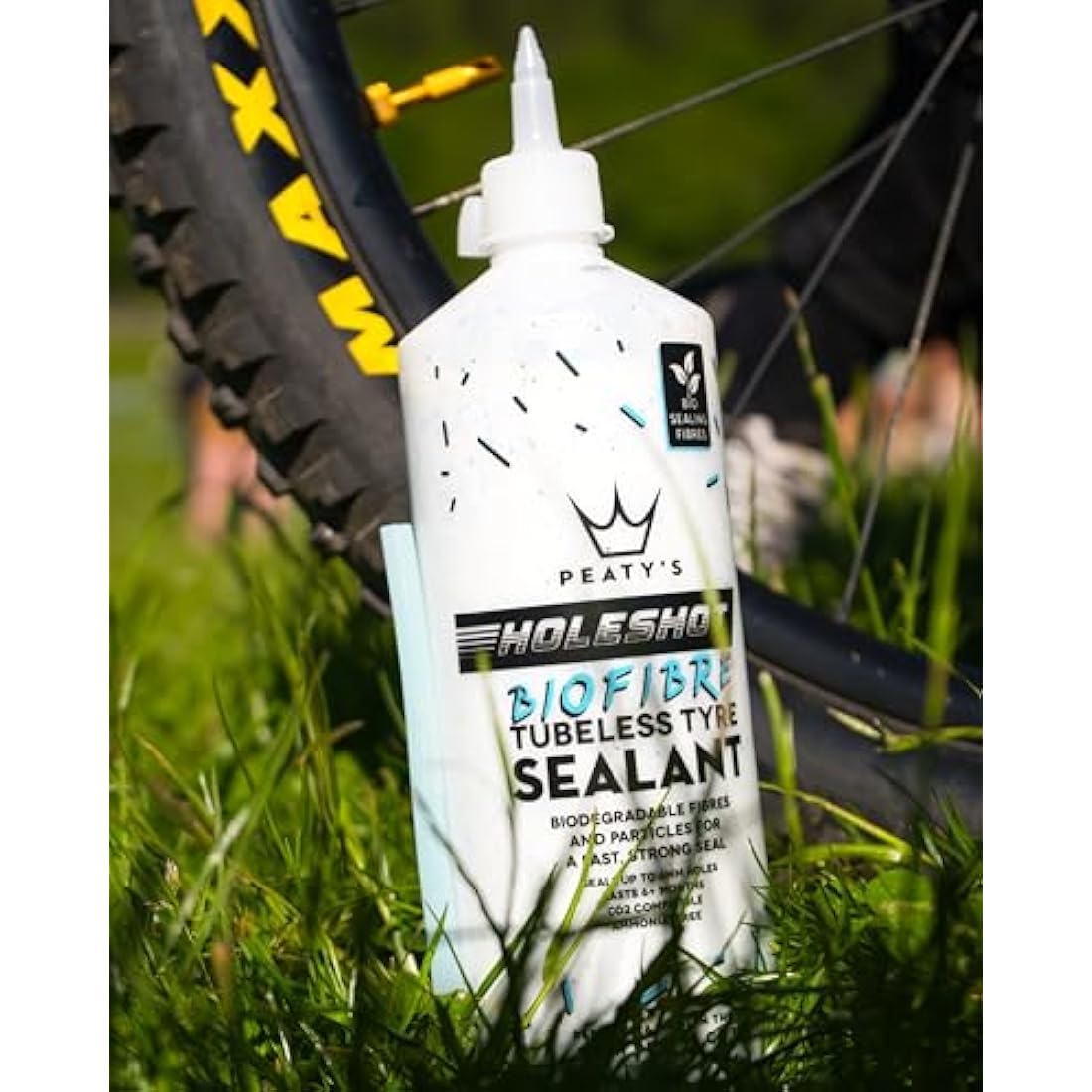 Peaty's Holeshot Biofibre Tubeless Tyre Sealant – Fast Acting 6mm Repair