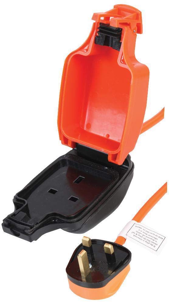 Pro Elec 15m Outdoor Extension Lead – IP54 Weatherproof 1-Gang Socket