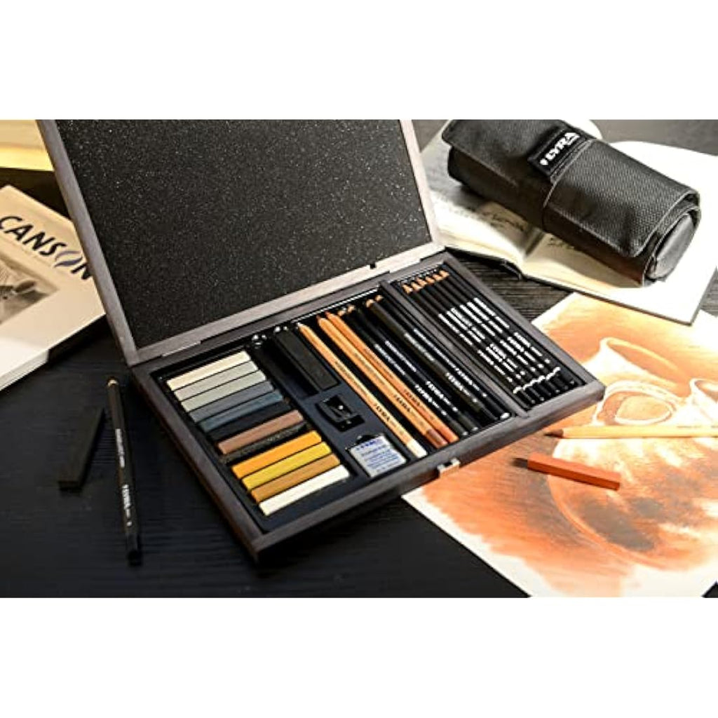 LYRA Rembrandt Art Specials Sketching Set | 32 Piece Drawing Pencils